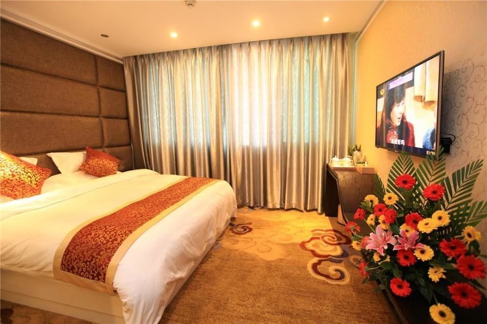 Jiayun Hotel Чэнду Экстерьер фото