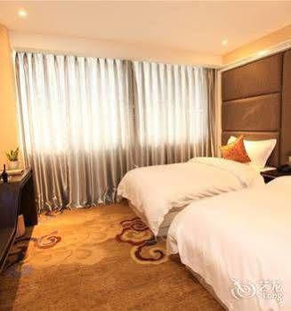 Jiayun Hotel Чэнду Экстерьер фото